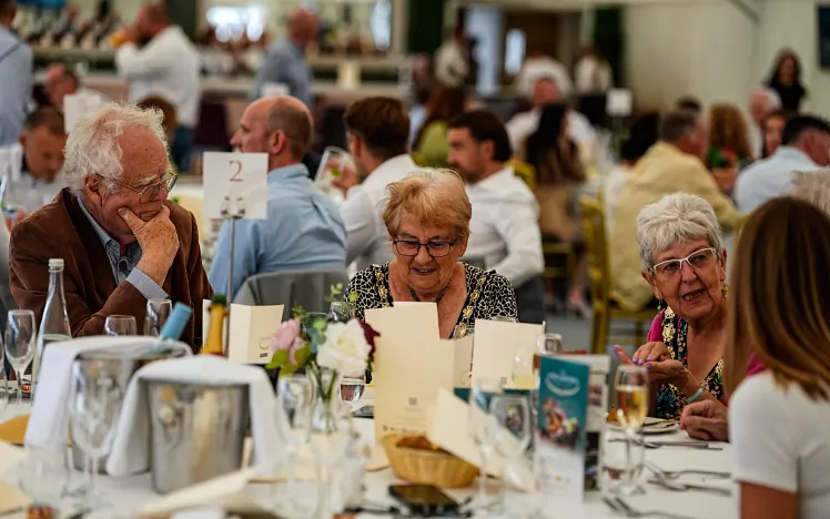 Chelmsford City Racecourse Hosts Charity Gala Lunch