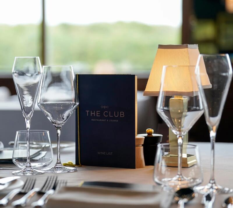 The Club Restaurant & Lounge